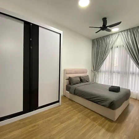Sunway Velocity Two, Kuala Lumpur By De Harlequins Suite Exterior photo